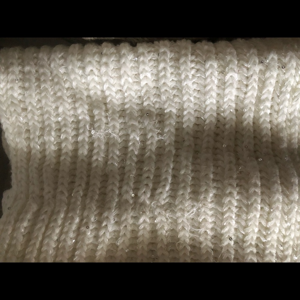 12 scarves - Picture 4 of 6